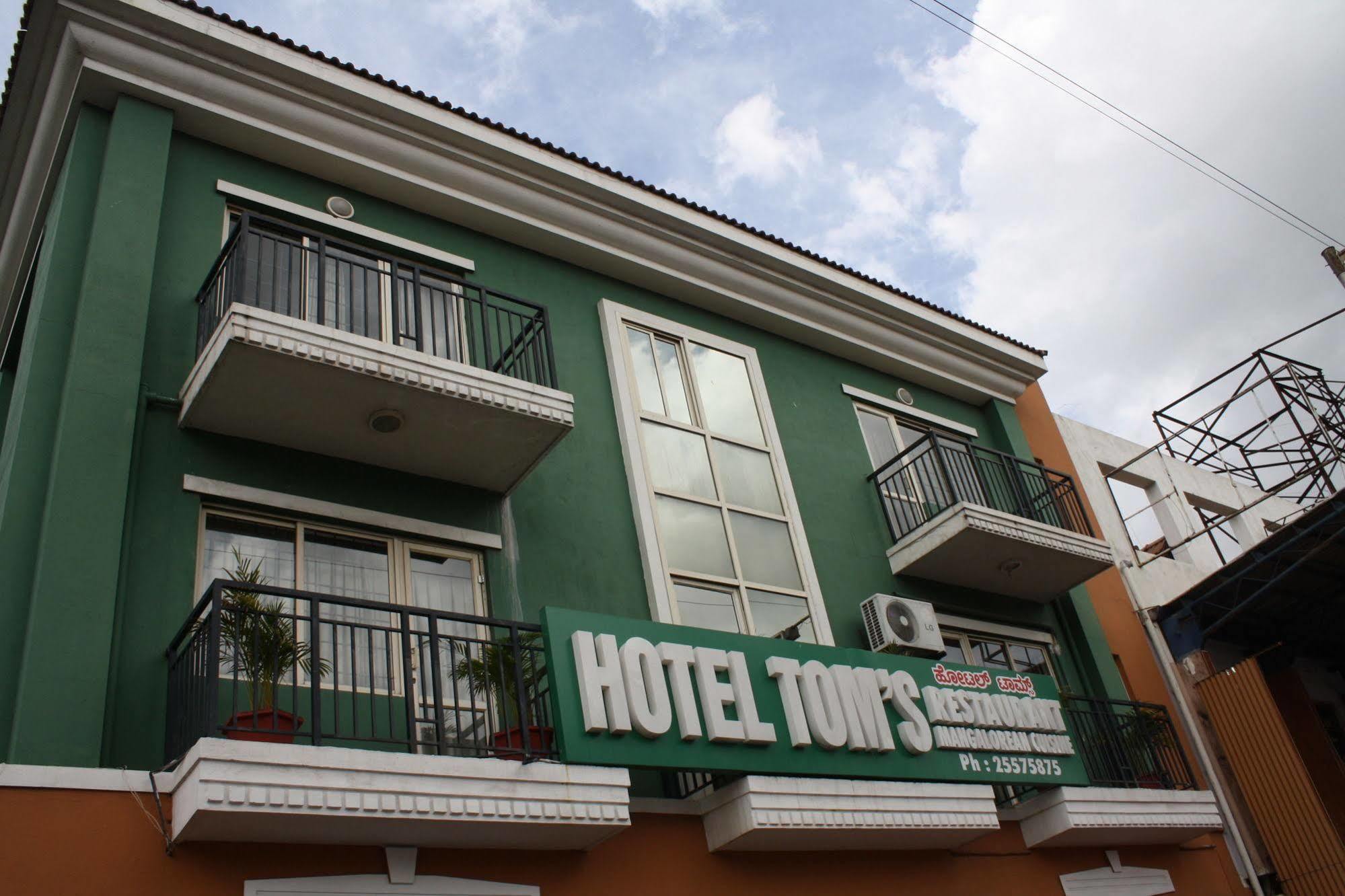 Tom'S Hotel Bangalore Exterior photo